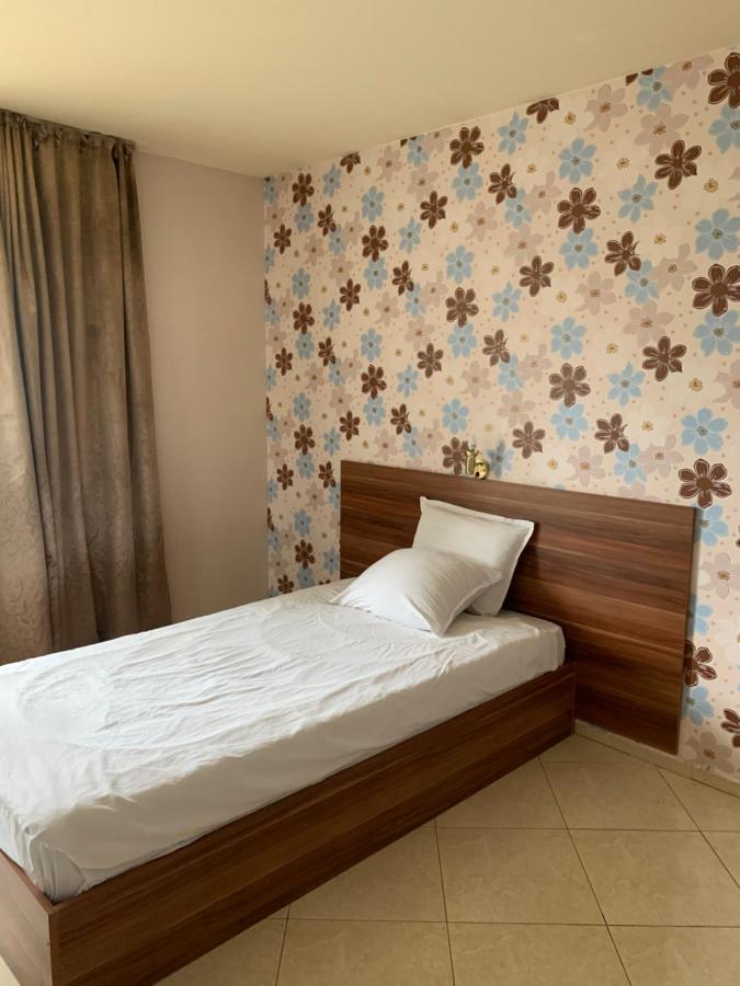 Семеен Хотел Брилянс - Family Hotel Brilliance Warna Zewnętrze zdjęcie