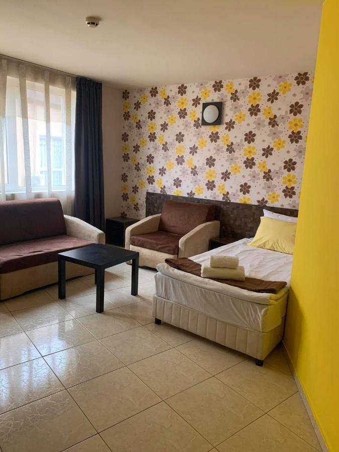 Семеен Хотел Брилянс - Family Hotel Brilliance Warna Zewnętrze zdjęcie